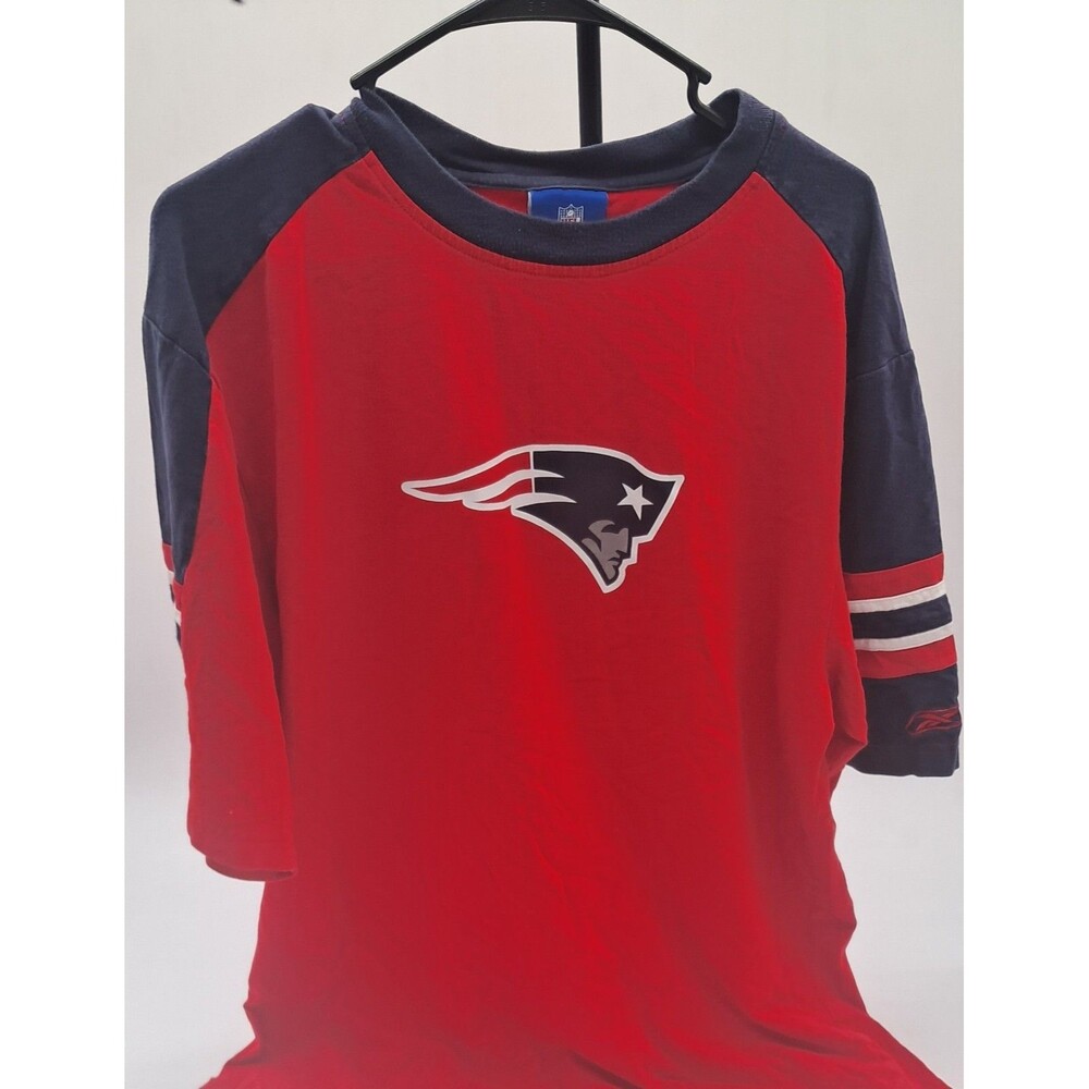 Vintage Reebok New England Patriots Shirt Mens XL Red Blue NFL Raglan